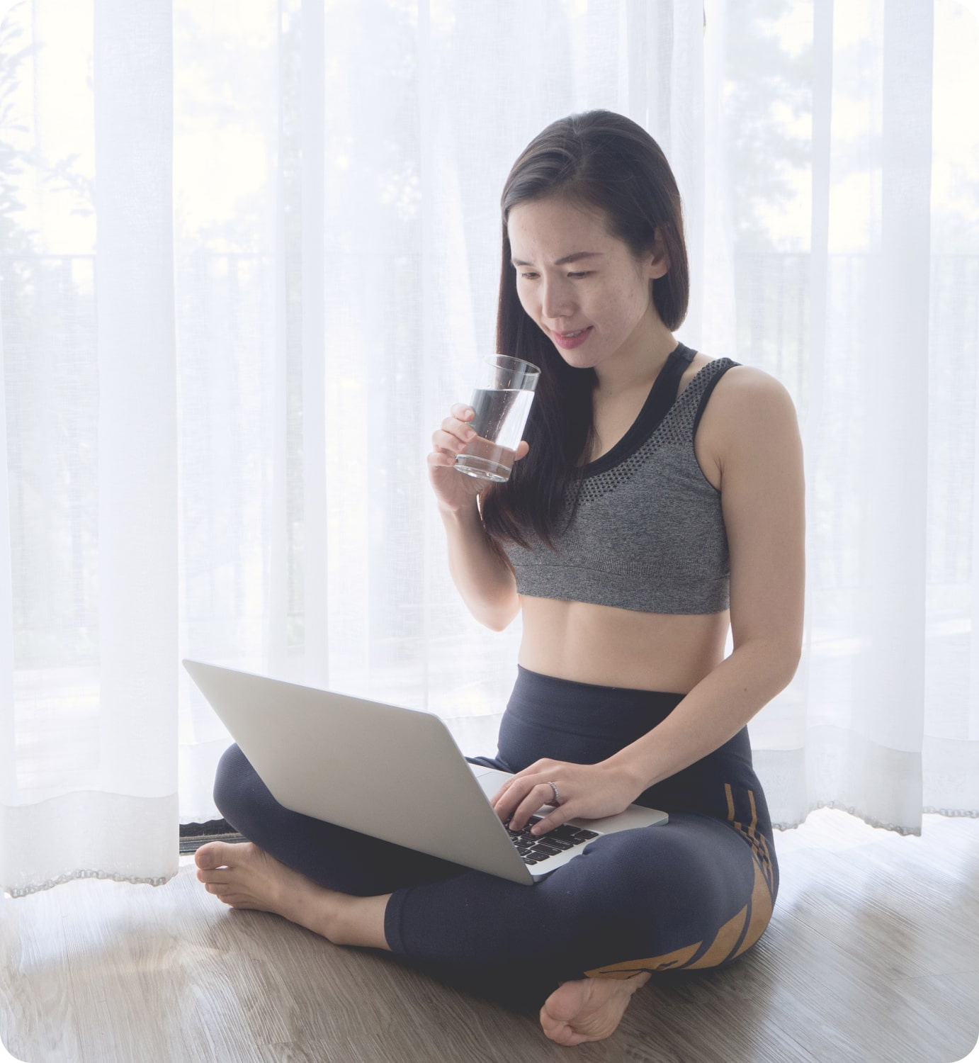 Extend the Lifespan of Clothing and Fabrics - LG Home Comfort