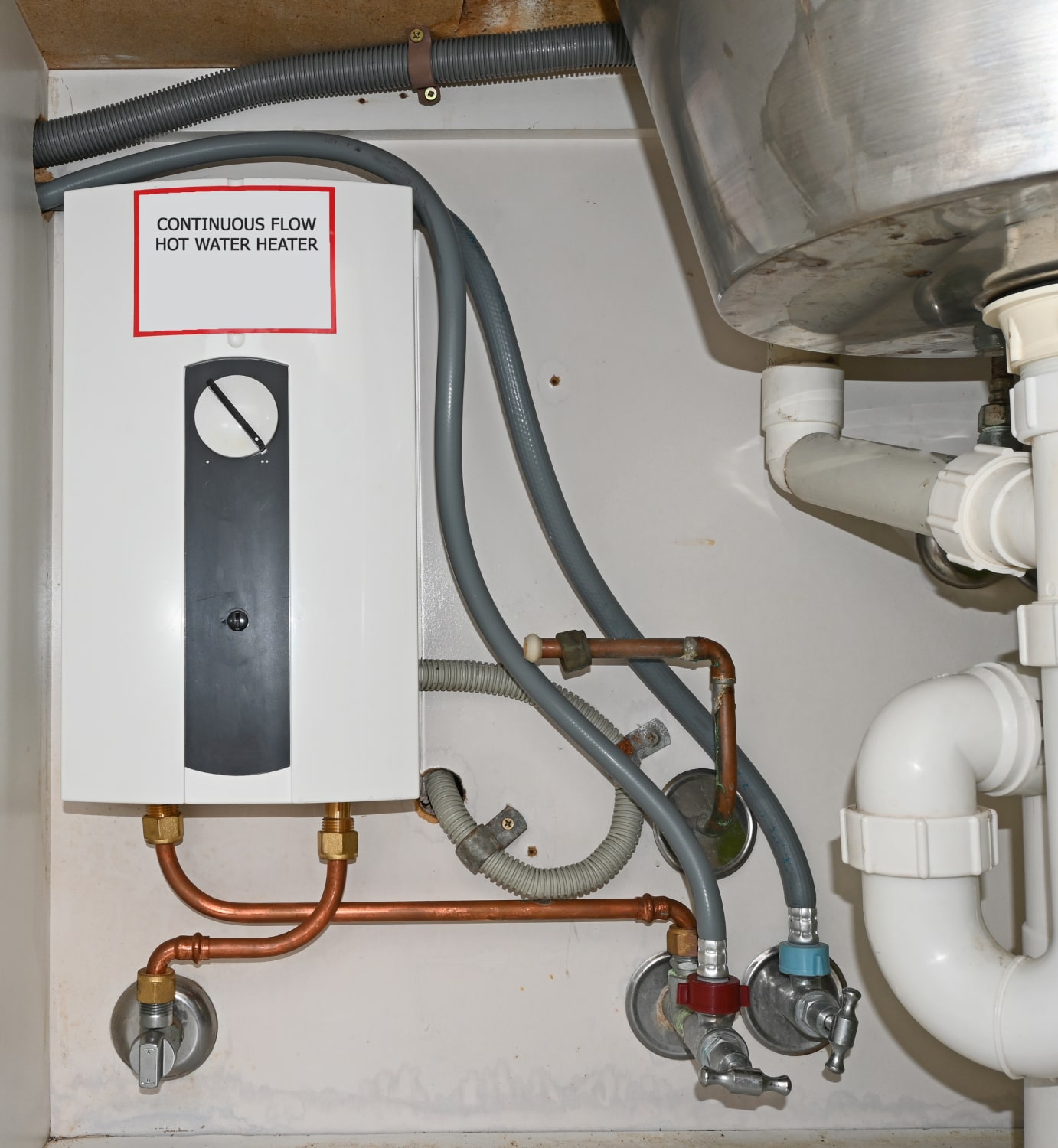 Tankless Water Heaters North York - LG Home Comfort