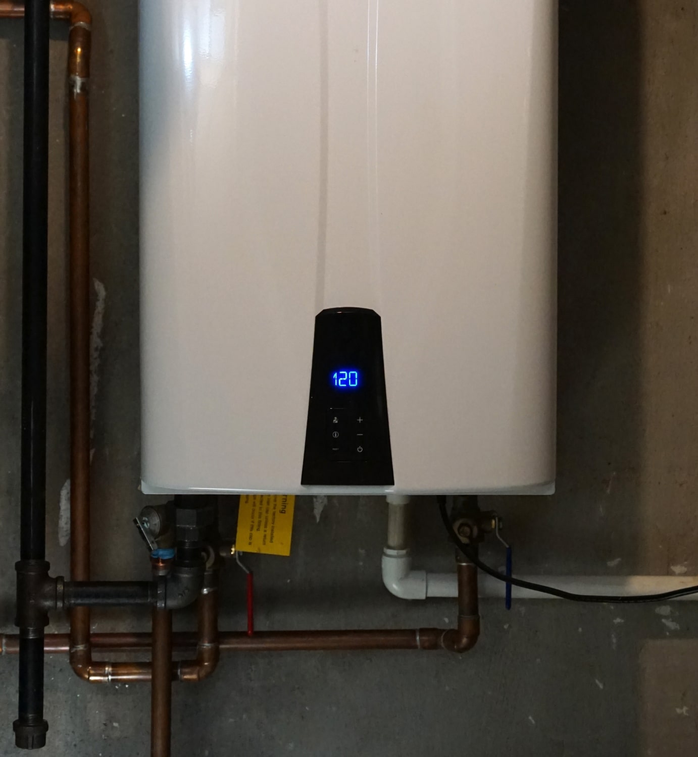 Tankless Water Heaters Oshawa - LG Home Comfort