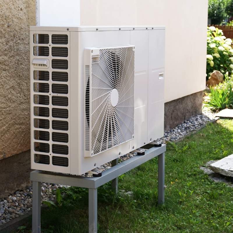 Year-round comfort assured with heat pump installation in Mount Forest, ON - LG Home Comfort