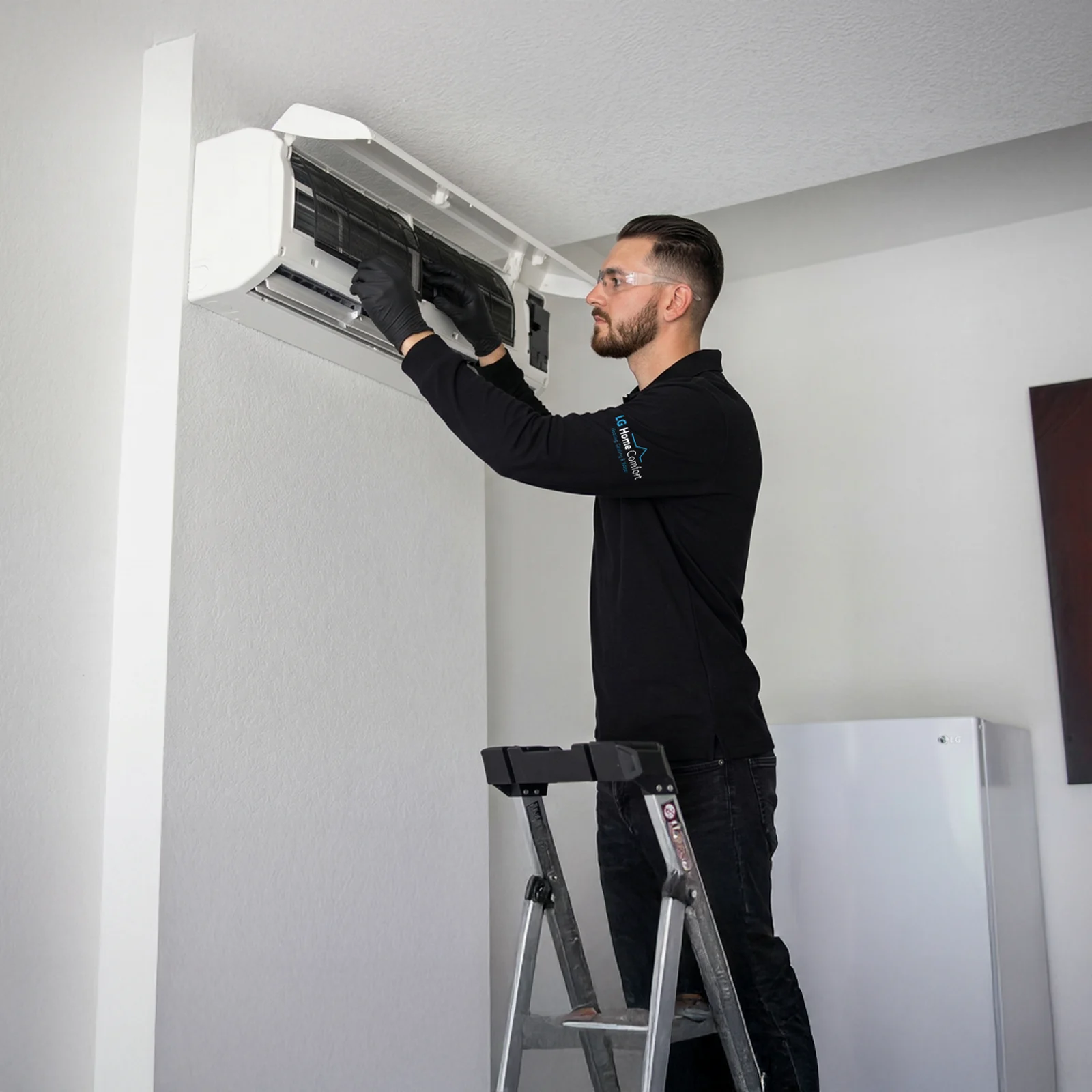 A certified HVAC technician providing professional cooling solutions and reliable central air conditioner services to keep an Ontario home perfectly